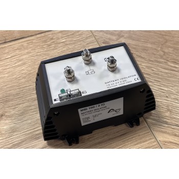 Studer MBI100-2 battery isolator verliesarm 100A 2 outputs